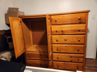 Dresser