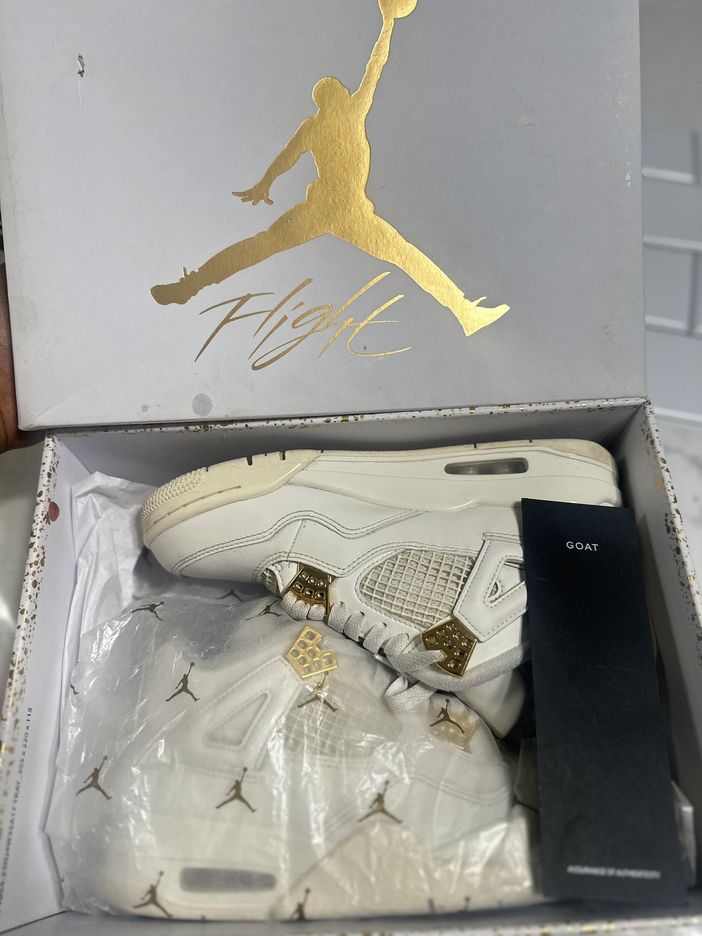 Air Jordan 4 Retro "Metallic Gold"
