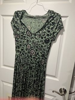 Women dress