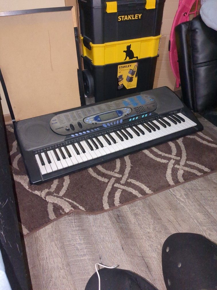 CTK-571 Casio keyboard FOR PARTS or repair