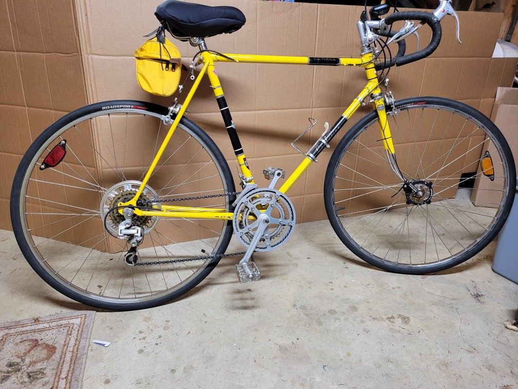 Mens & Ladies 10 Speed Centurion Road Bikes