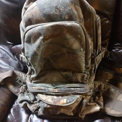 Hunting B.Pack
