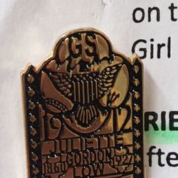 Girl Scout Friendship Pin - Gold Color with White Tie Bag 