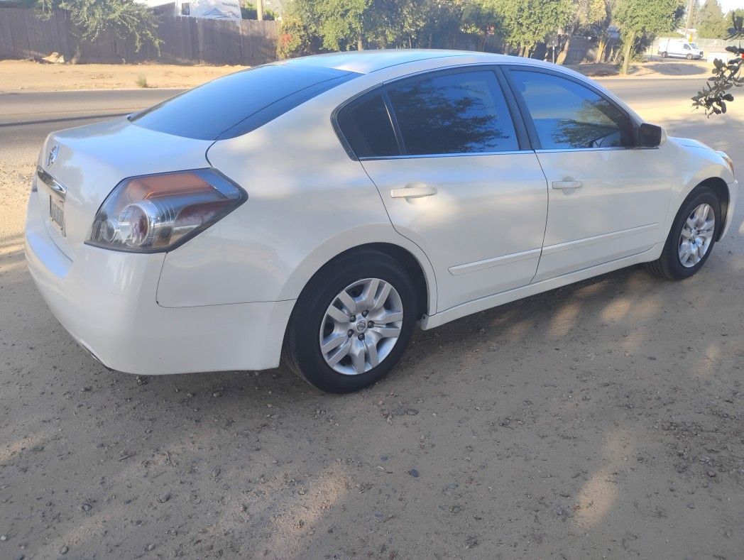 2011 Nissan Altima