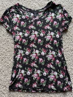 Women’s Floral Shirt