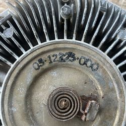 Viscos fan clutch