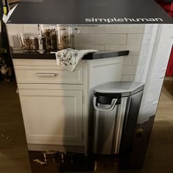 Simplehuman XL Pet Food Can 