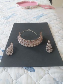 Necklace set