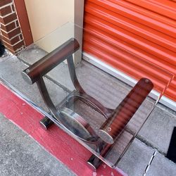 Metal Table Stand With Removable Glass Top