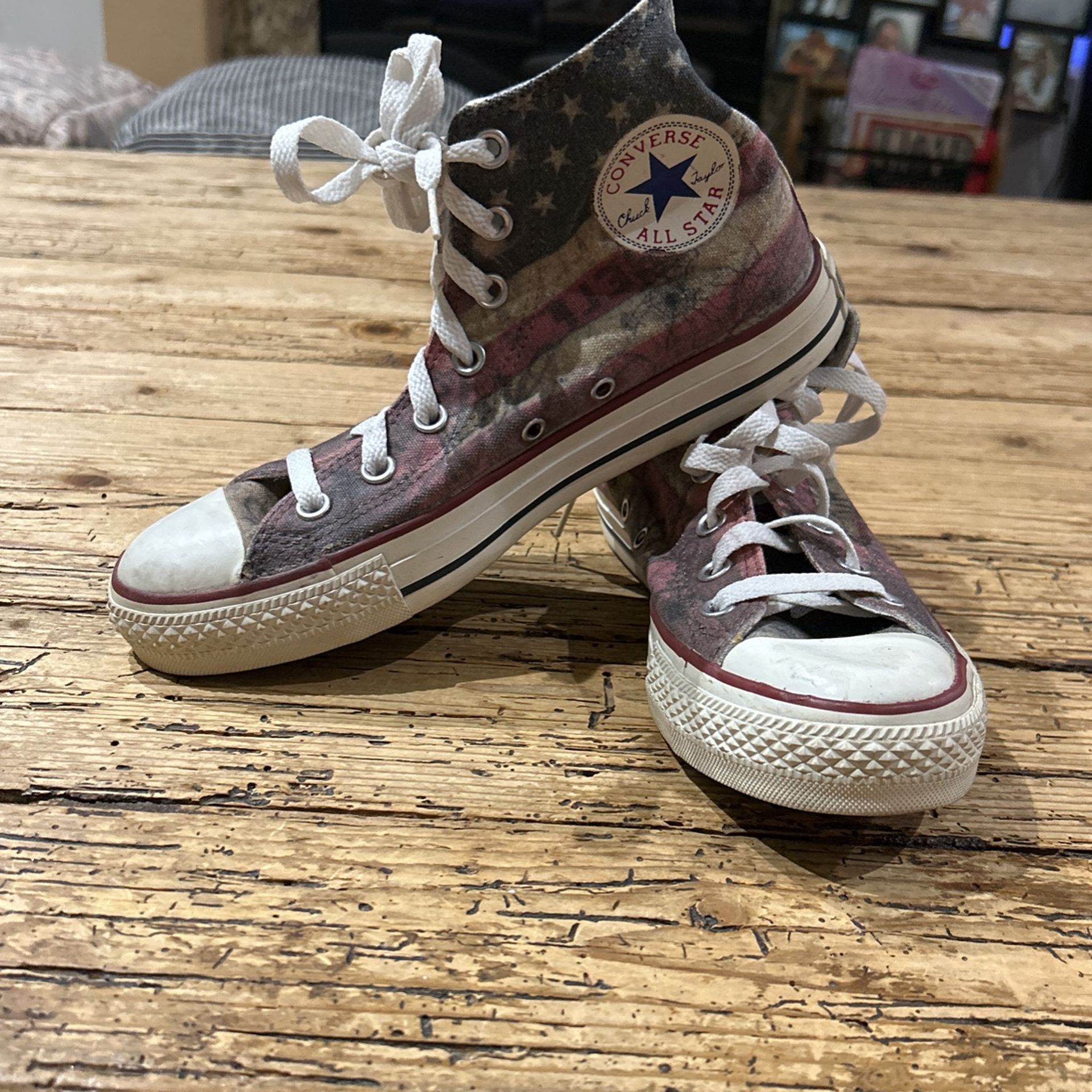 Converse All Star High Top American Flag Graffiti Sneakers Women’s Size 7.5