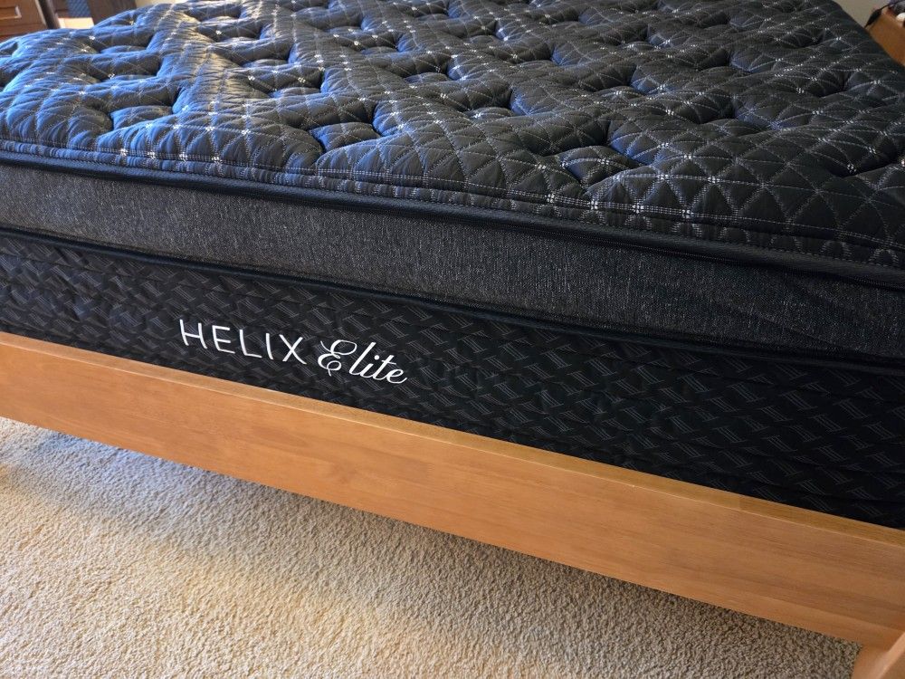 Queen Helix Dawn/Moonlight Elite Mattress - Like New