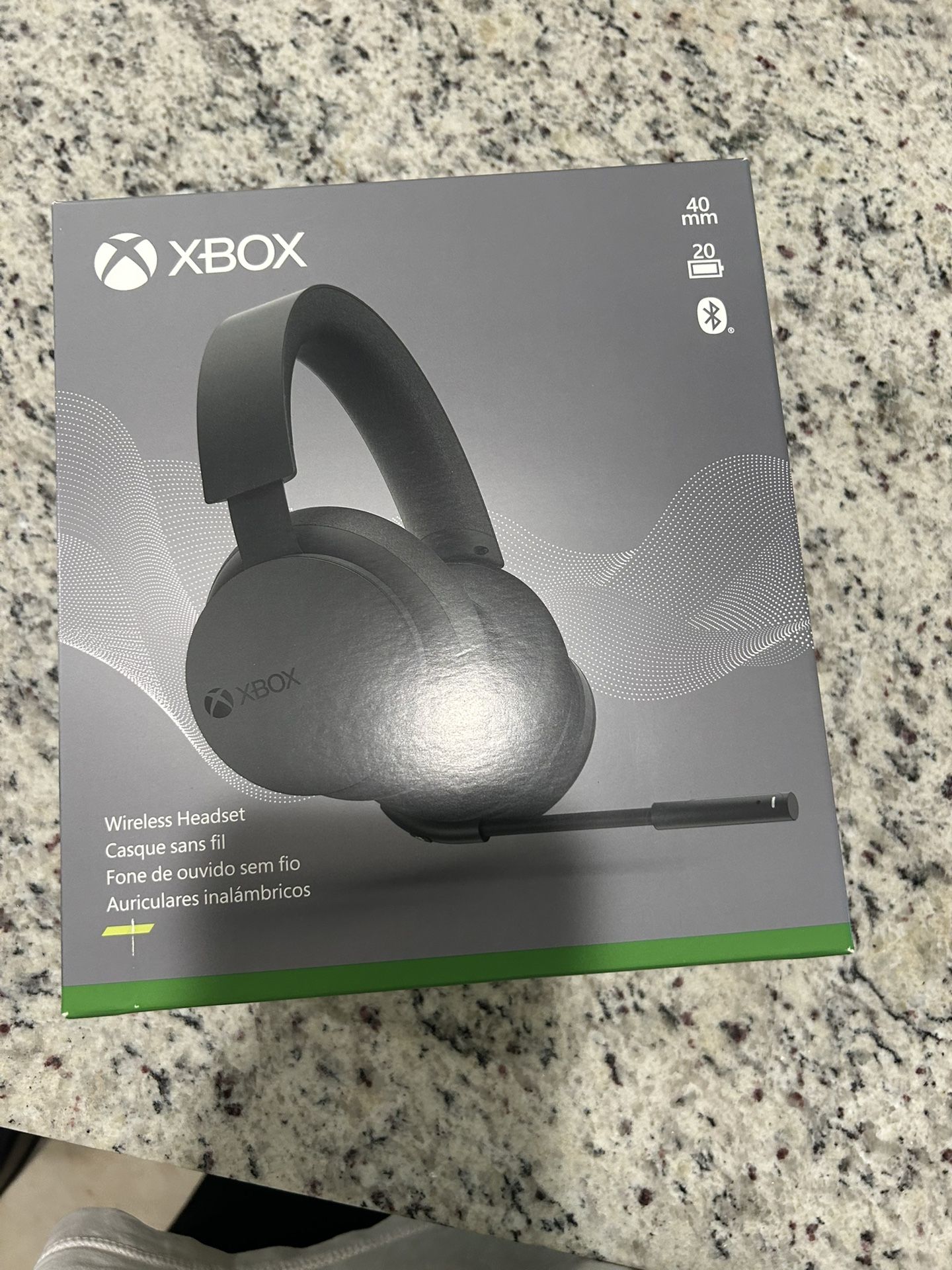 BRAND NEW xbox wireless headset