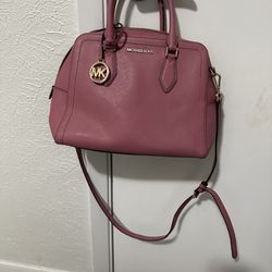 Authentic Mk Bag for Sale in Dallas, TX - OfferUp