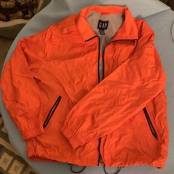 Gap windbreaker