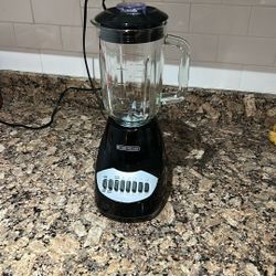 Blender (Black + Decker)