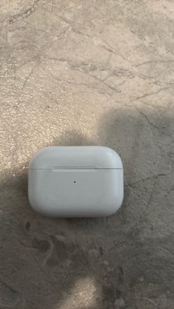 Apple AirPods Charging Case