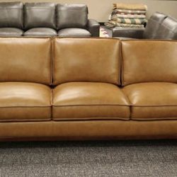Leather Sofa 🛋 Italian 