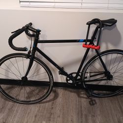 Fuji Fixie Road Bike Great Condition 