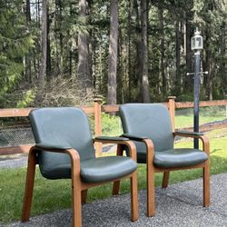 Scandinavian Mid Century Modern Lounge Arm Chairs Made in Norway by Ekornes 