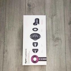 DYSON 