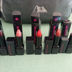 5 Beautiful Ultimate Lip Colors 