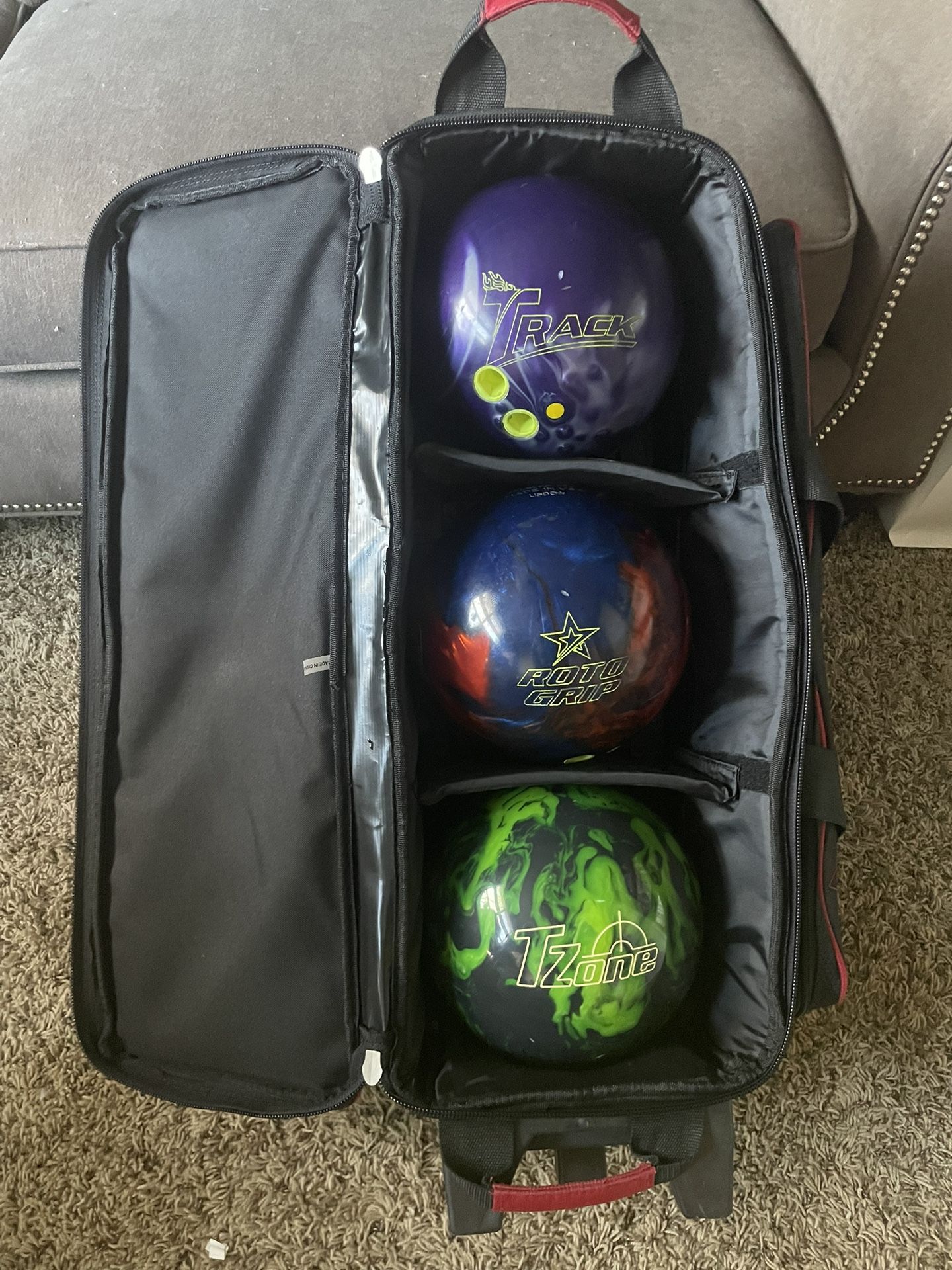 Bowling Balls And Bag
