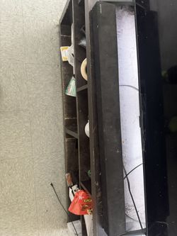 For Sale: Samsung Soundbar with Woofer and Bluetooth