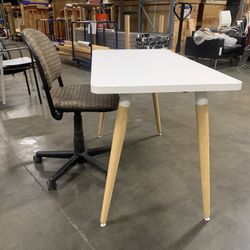 Table/Desk And Chair