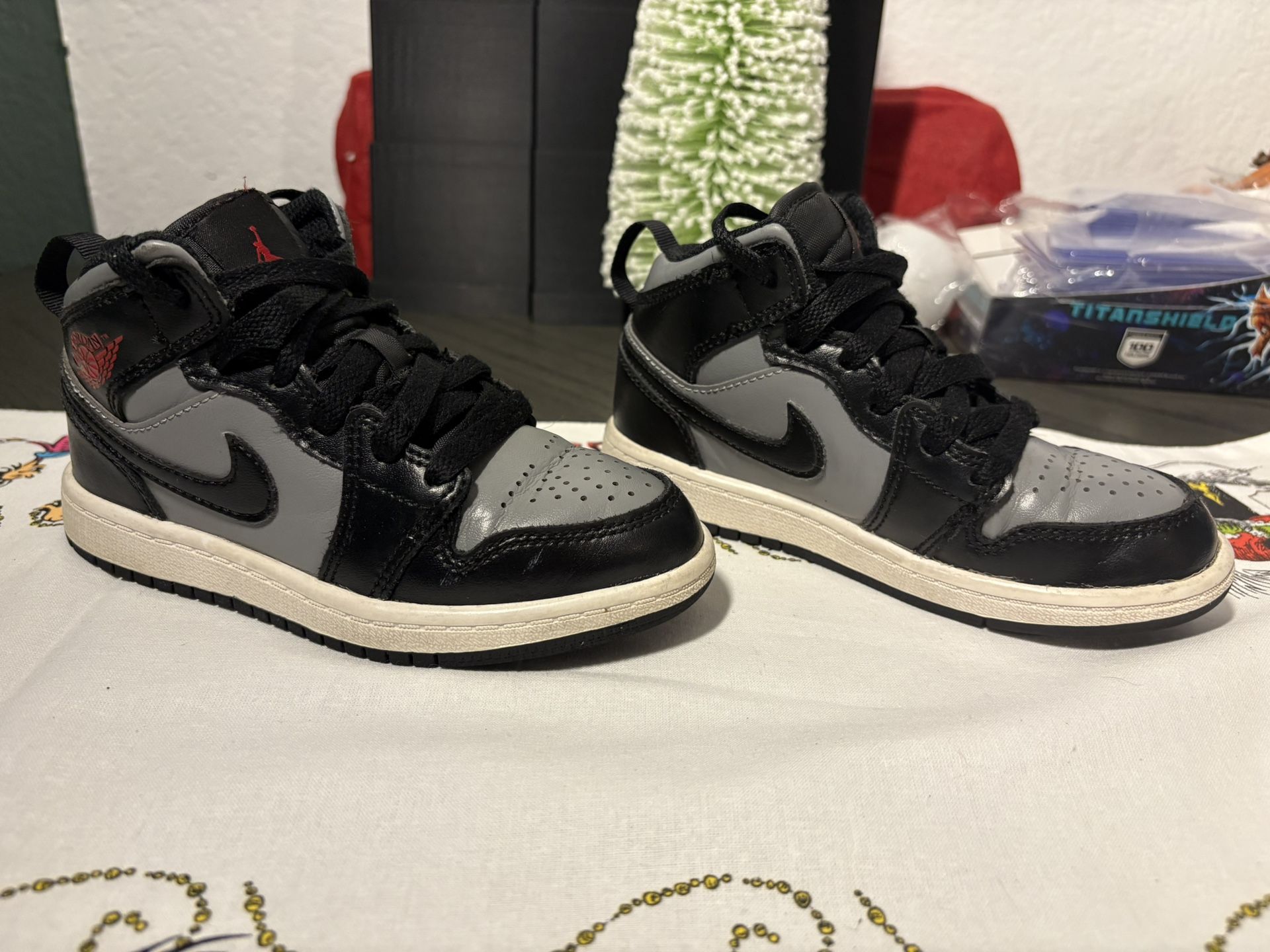 Nike Air Jordan 1 Mid Shoes For Toddler