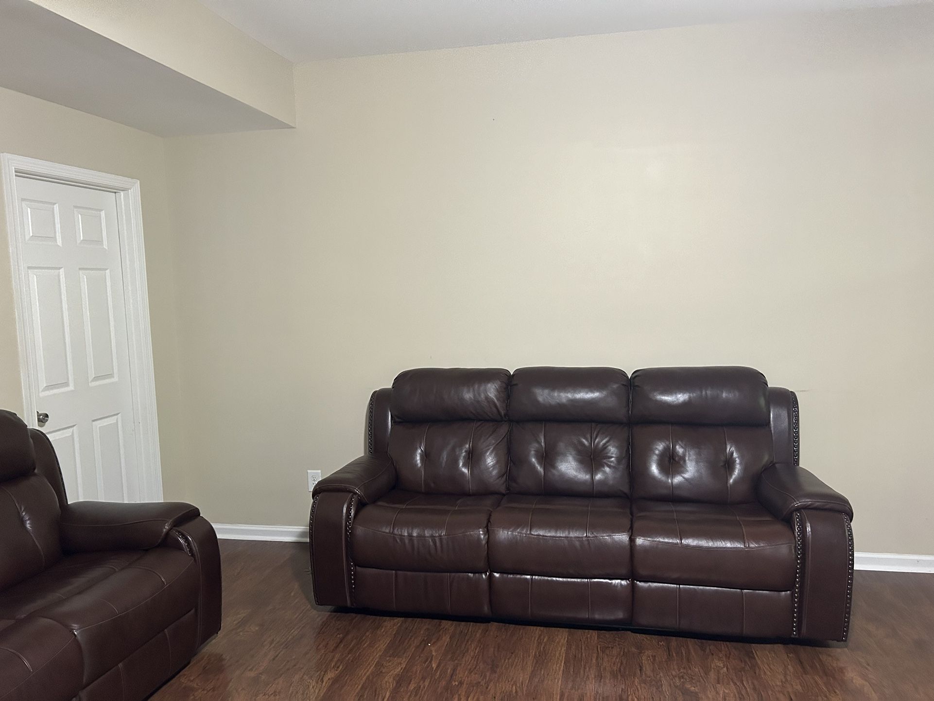 Leather Couches 