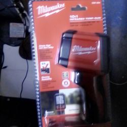 Milwaukee Infrared 1:10 Infrared Temperature Gun