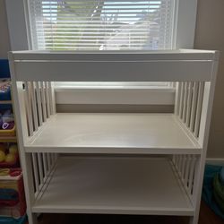 IKEA Changing Table & Skip Hop Changing Pad 