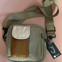 Crossbody Bag / Dog Walking Bag / No Boundaries / New With Tags