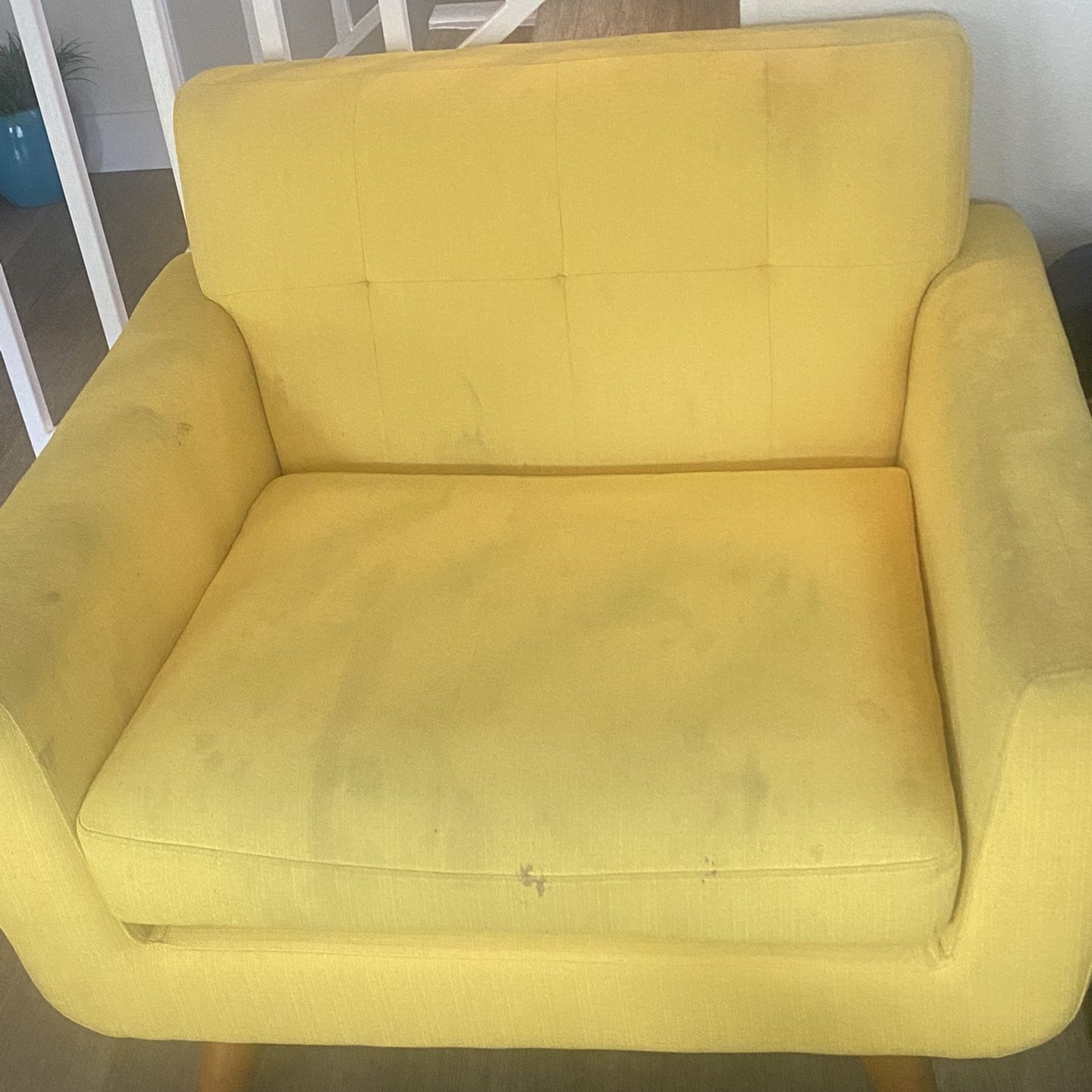 Armchair - Yellow