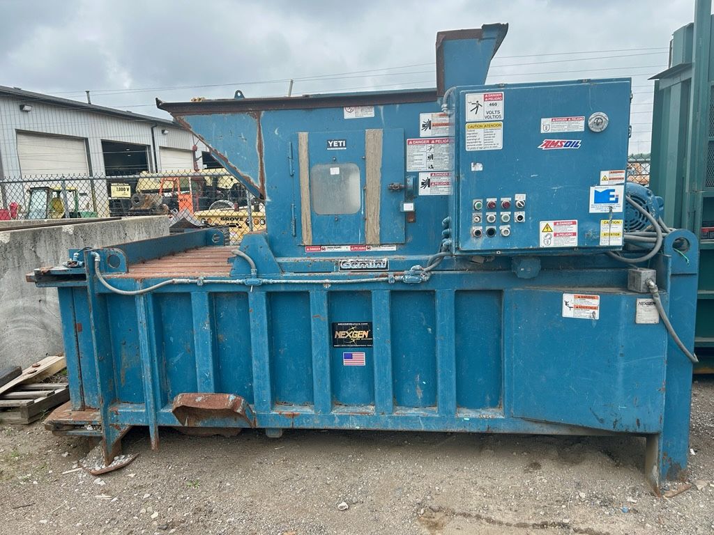 2012 Marathon Gemini Baler
