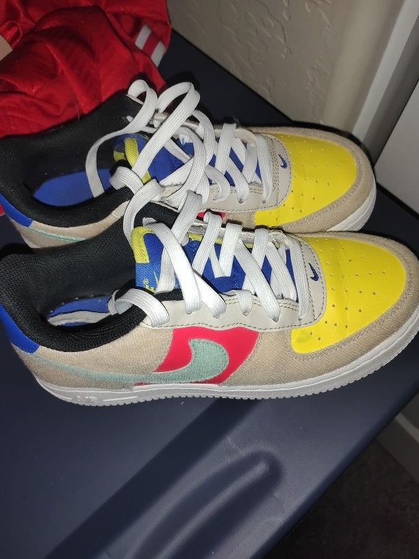 Nike