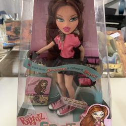 NEW Bratz Play Sportz 9" Meygan Blazin' Bowlin