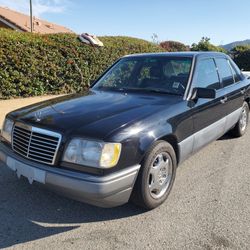 1995 Mercedes-Benz E-Class