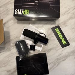 Shure SM7DB Dynamic Microphone 