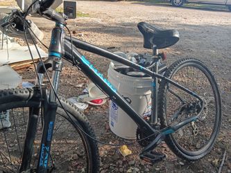 Haro. Double peak sport
