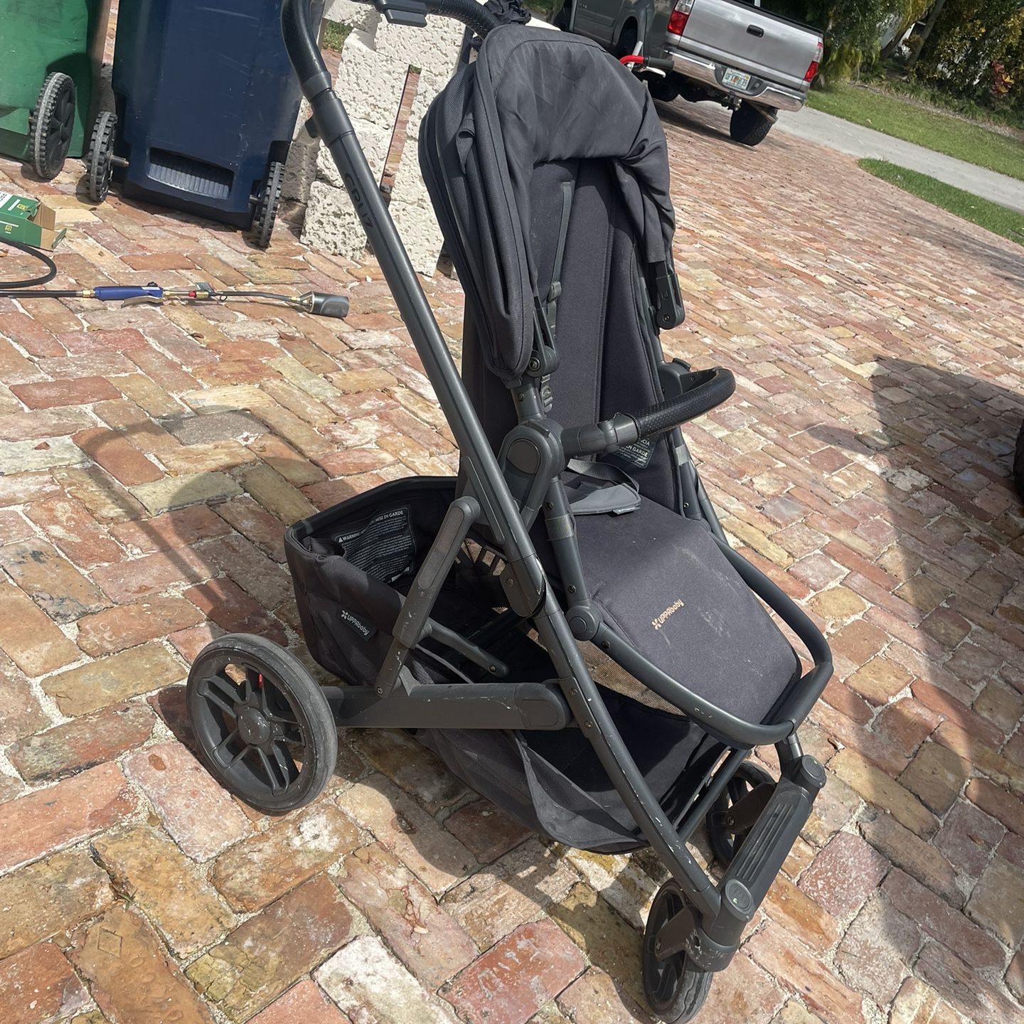 Uppa Baby Vista Stroller & Car Seat 