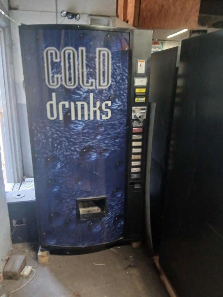 Vending Drink Machine