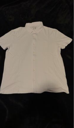 Men’s Calvin Klein shirt
