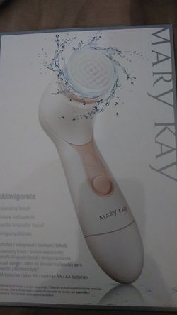 Mary Kay skinvigorate cleansing brush