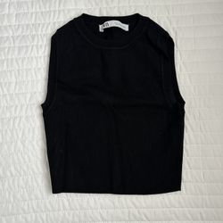 Zara, black and size small