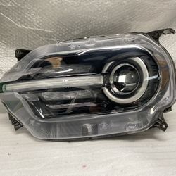 2021,2022 ,2023 Ford Bronco Left Headlight