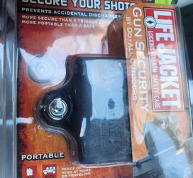 Life Jacket Shot Gun Locking Case