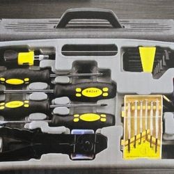 Brand New In Box Freedom Tools 22-piece Tool Set 