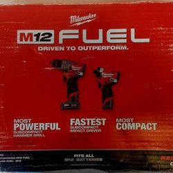 Milwaukee M12 Hammer Drill & Impact Driver
