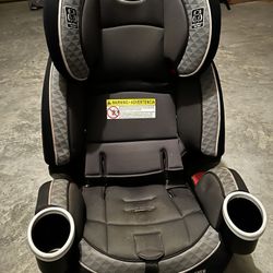 Graco 4Ever CHILD car seat  + Optional Travel Carrier 